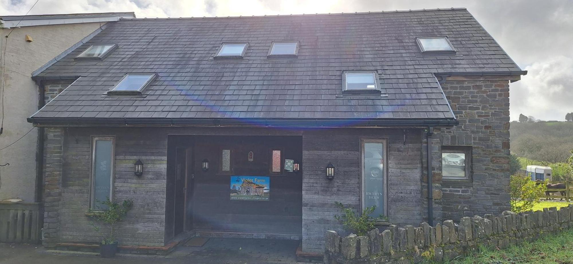2br-4guests-parking-bbq-garden-patio Holiday home *